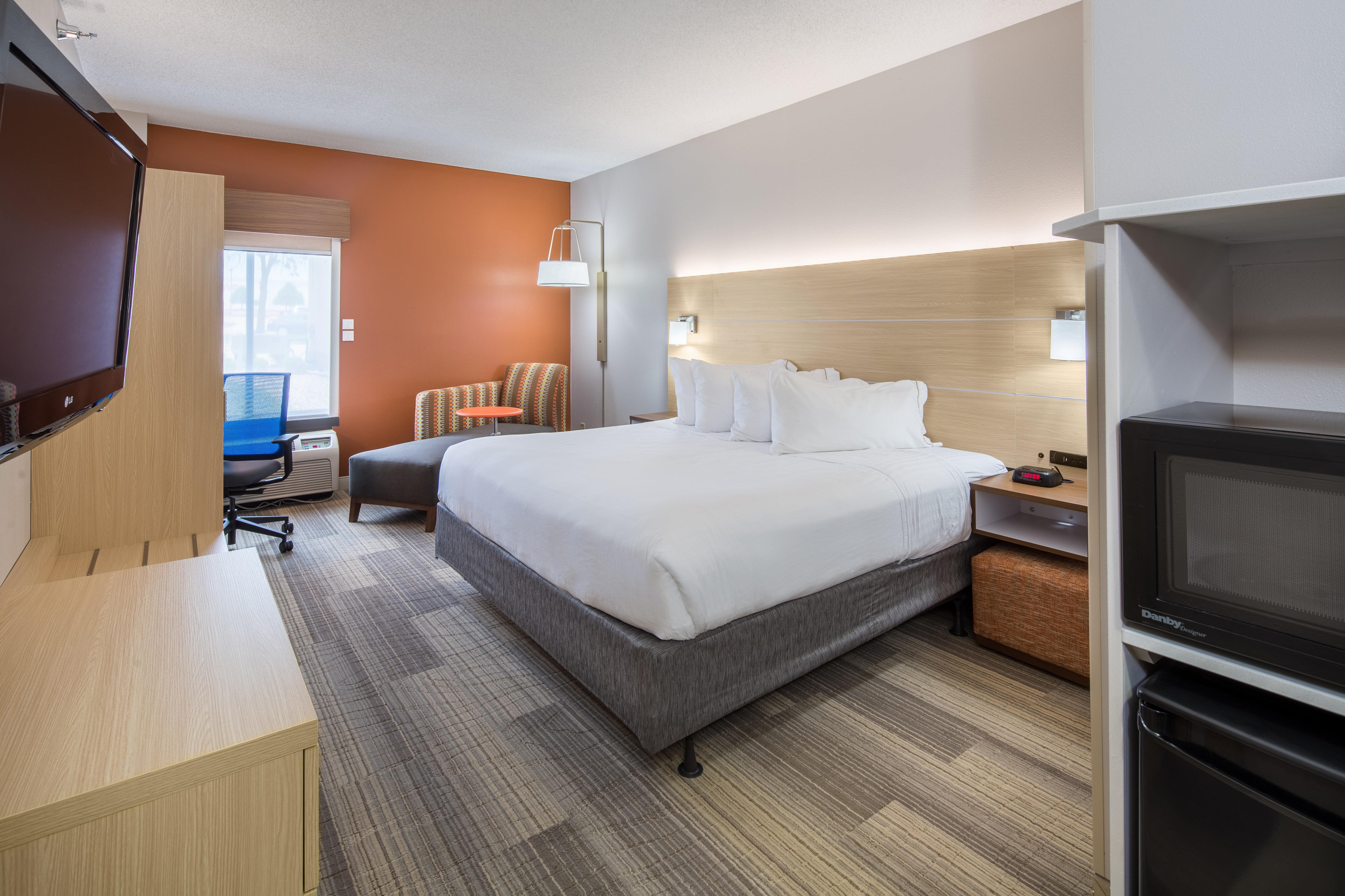 Holiday Inn Express Cedar Rapids - Collins Road By Ihg Dış mekan fotoğraf