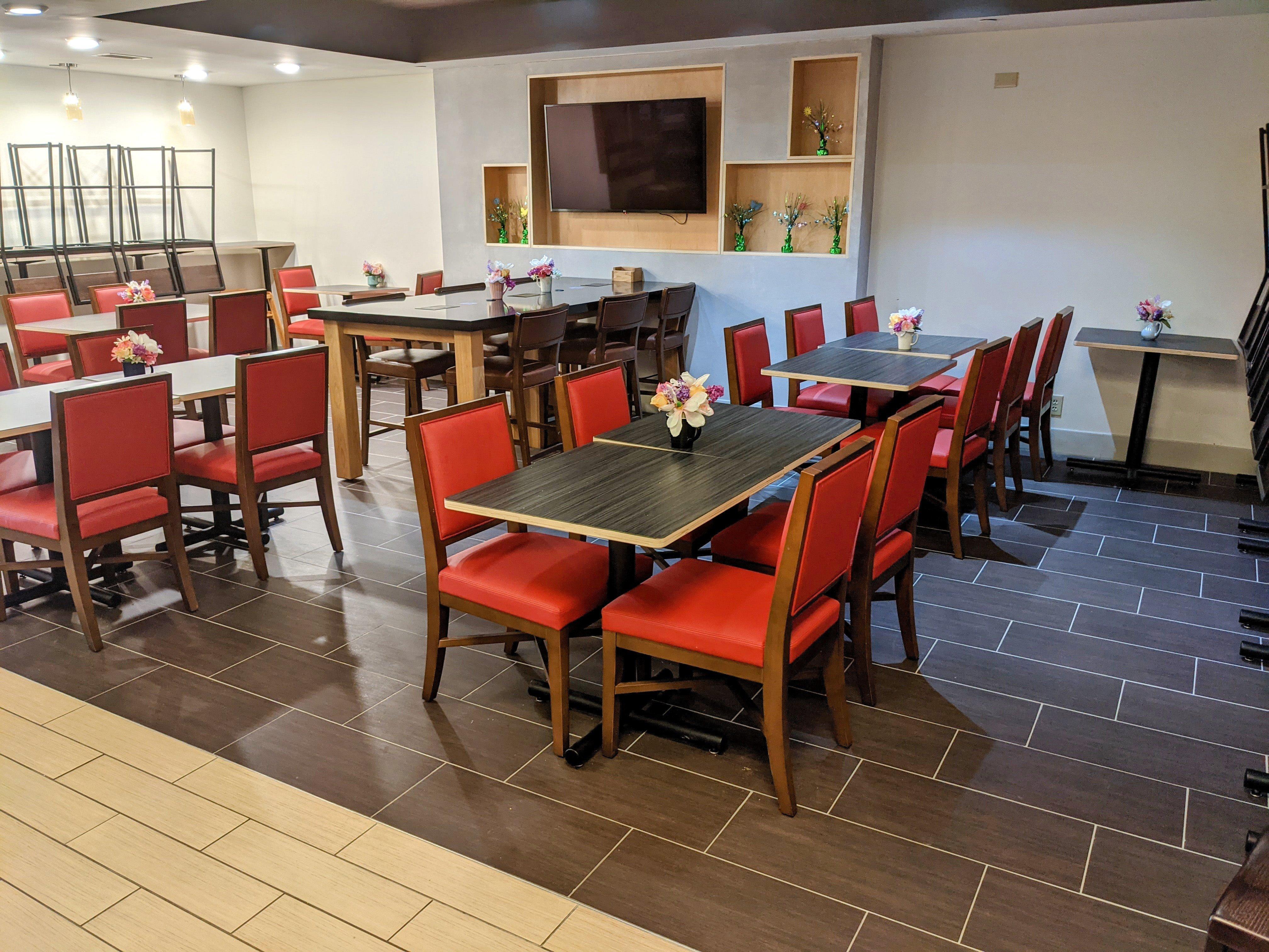 Holiday Inn Express Cedar Rapids - Collins Road By Ihg Dış mekan fotoğraf