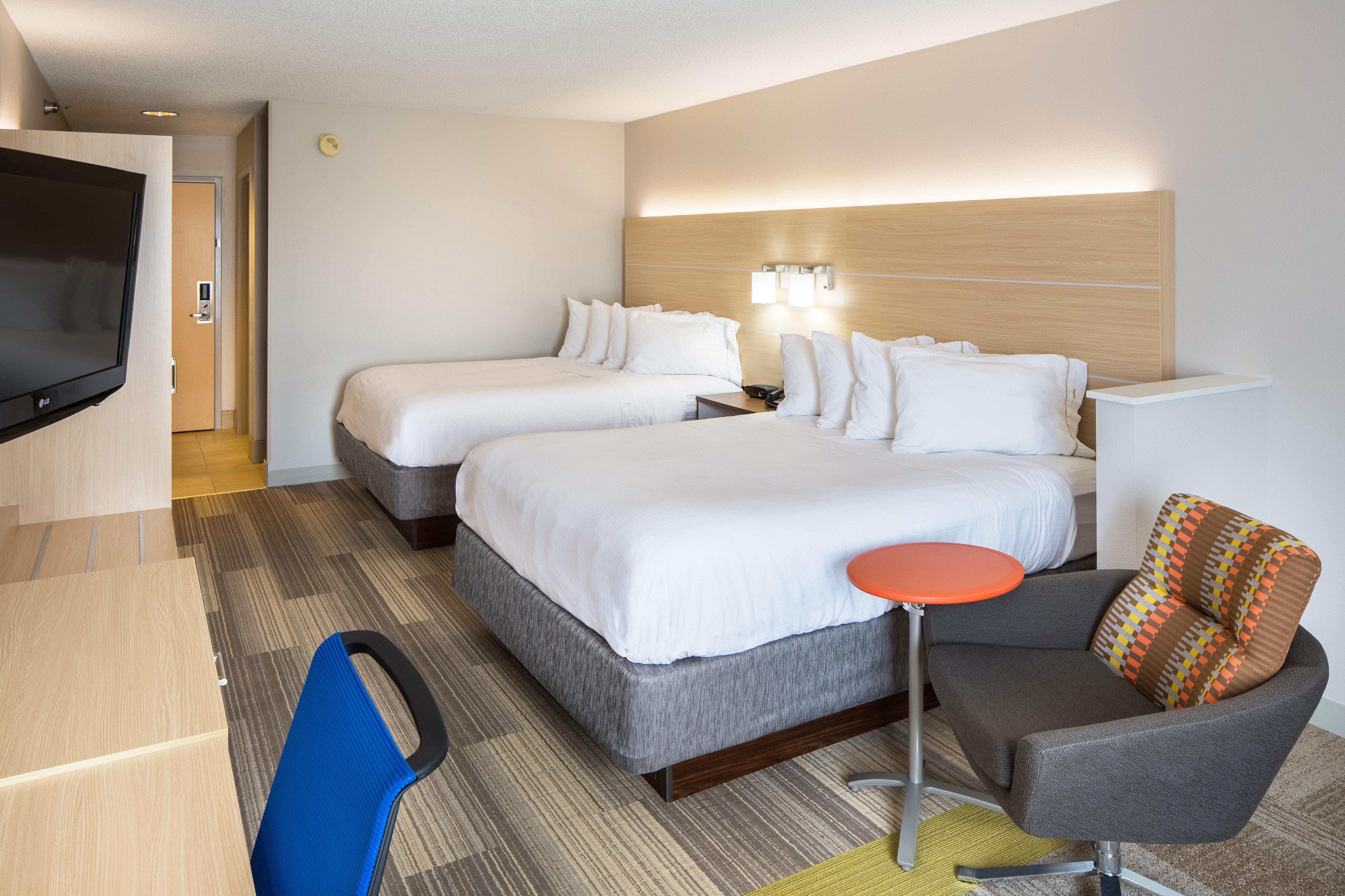 Holiday Inn Express Cedar Rapids - Collins Road By Ihg Dış mekan fotoğraf