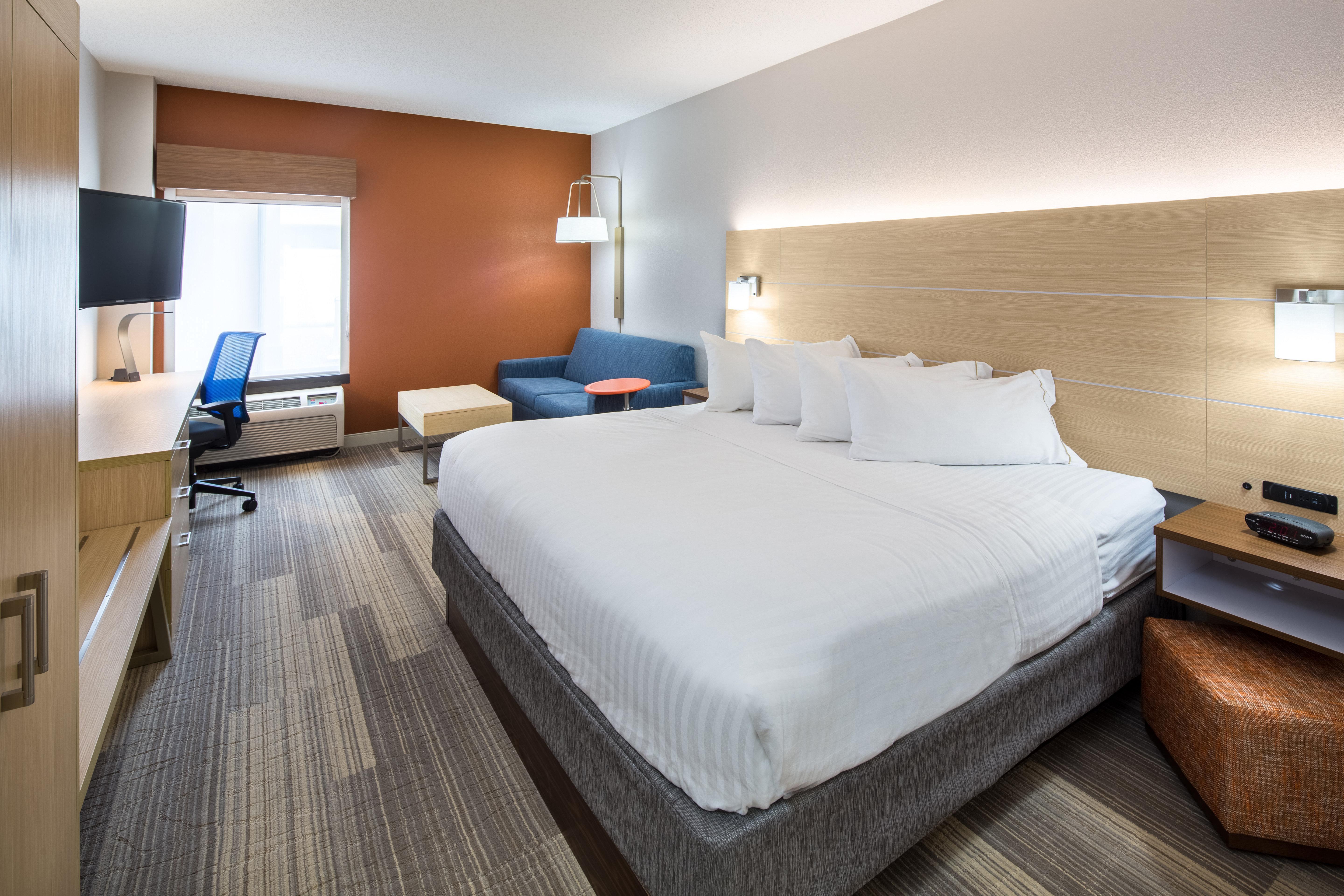 Holiday Inn Express Cedar Rapids - Collins Road By Ihg Dış mekan fotoğraf