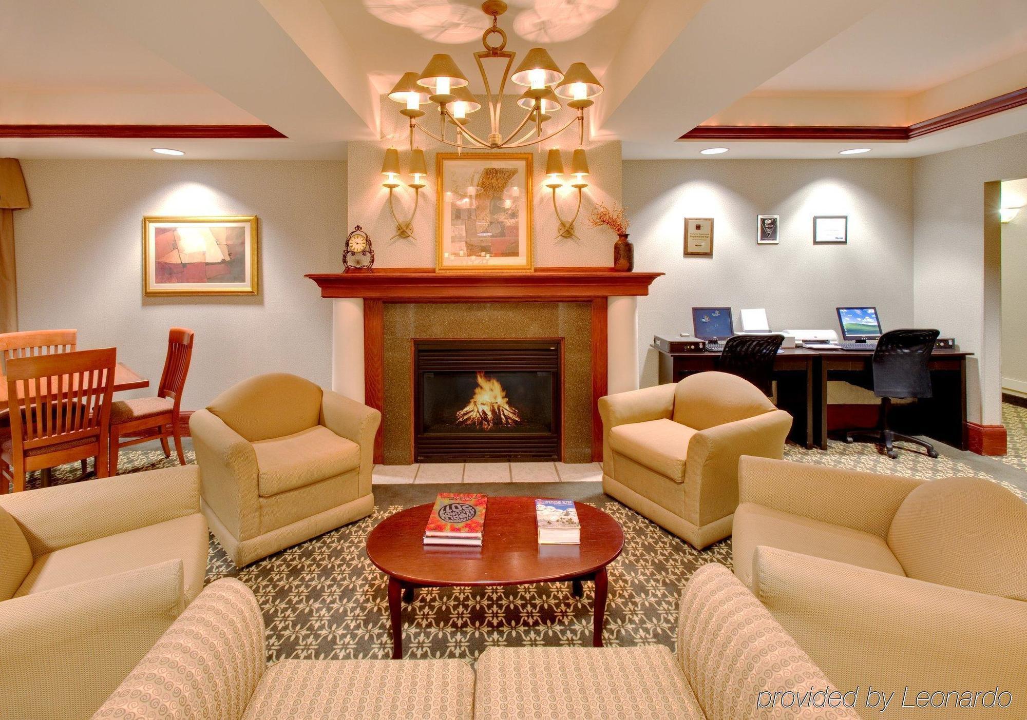 Holiday Inn Express Cedar Rapids - Collins Road By Ihg Oda fotoğraf